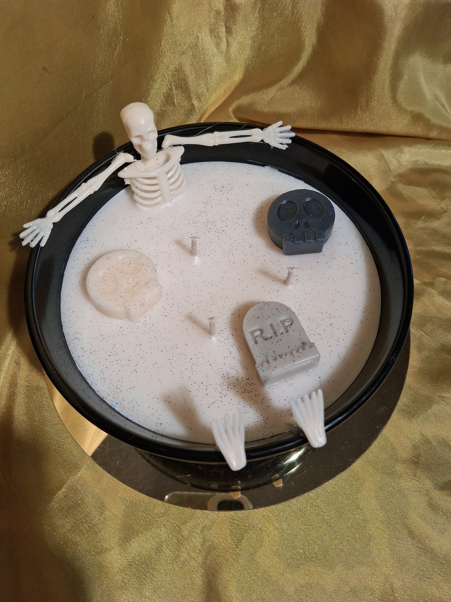 Bowl of Bones Scented Candle