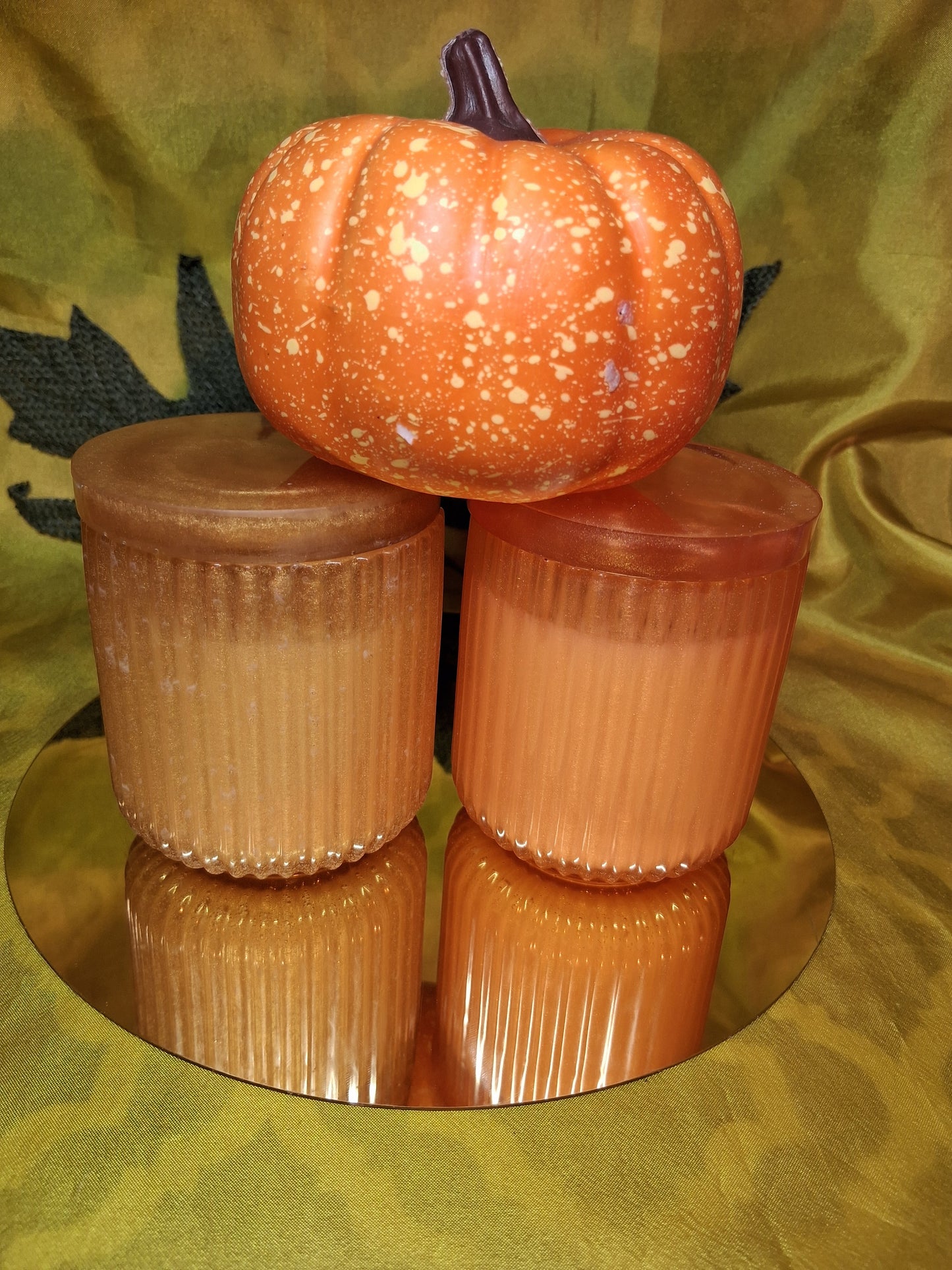 Resin Ridged Small Creamy Eggnog Scented Candle