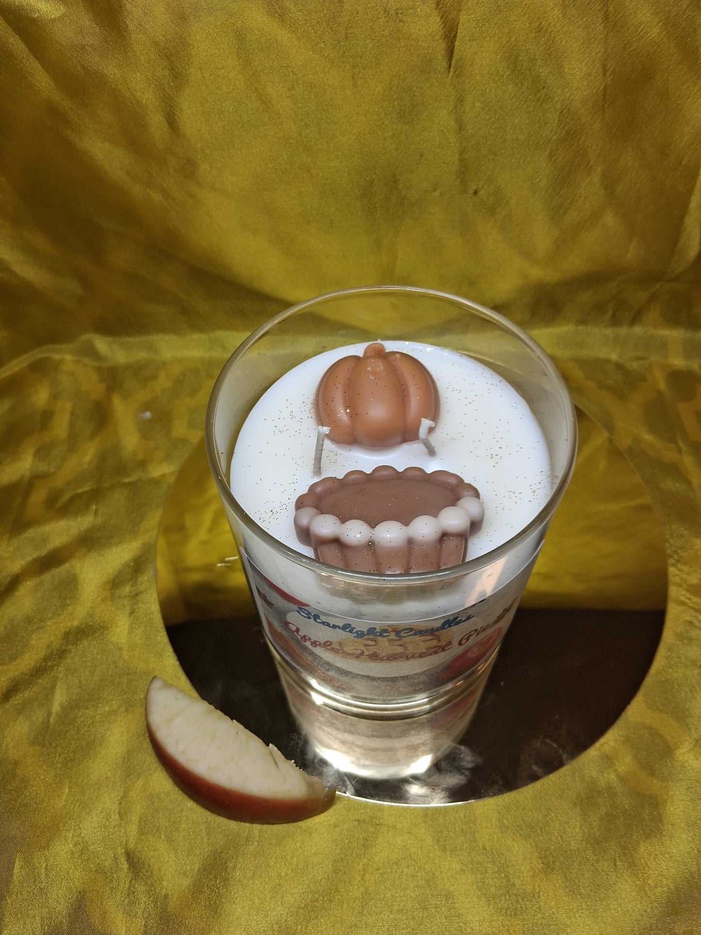 Apple Harvest Pie Scented Candle - 18oz/90+hr burn time