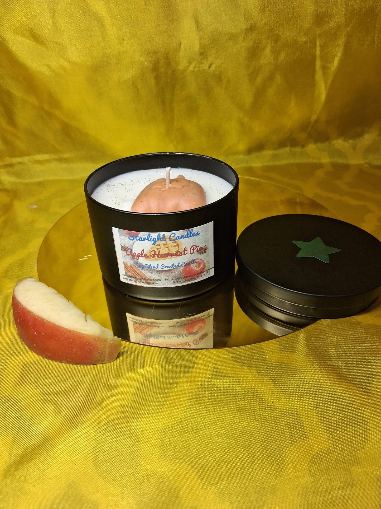 Apple Harvest Pie Scented Candles 8oz - 35+hr burn