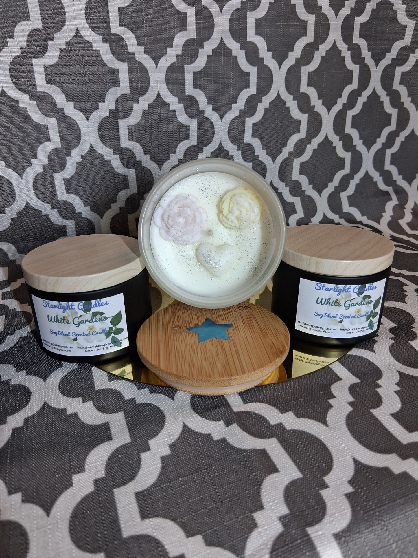 White Gardens Scented Candle 4oz