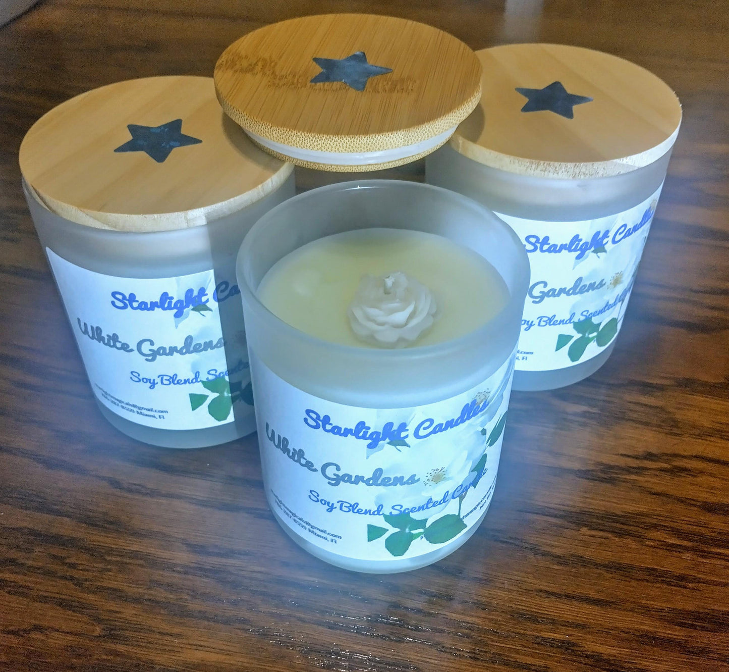 White Gardens Scented Candle/9oz/55+hr burn