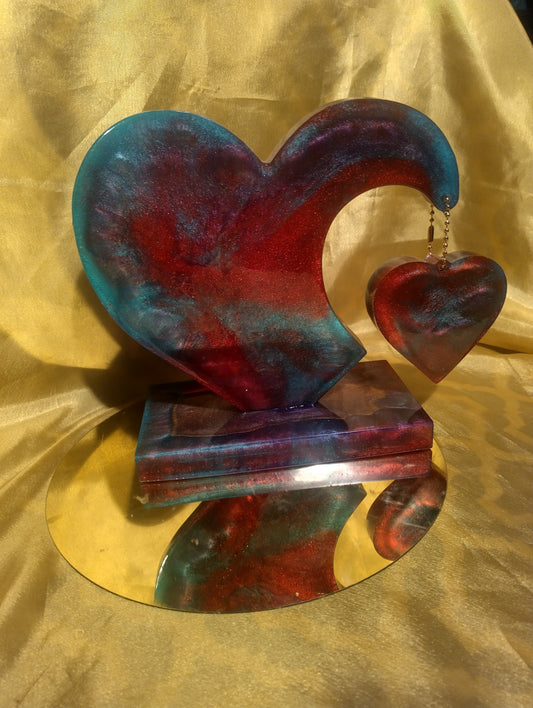Resin decorated Standing Heart 3D