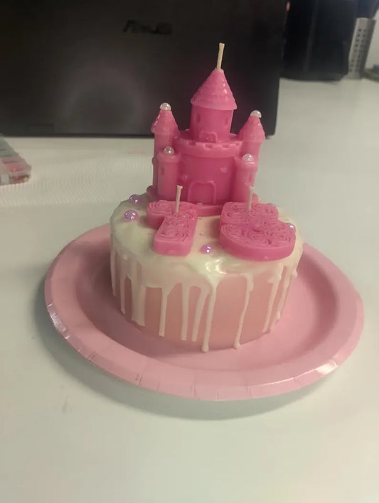 Birthday Cake scented candle (castle decor)(3 wick standalone)